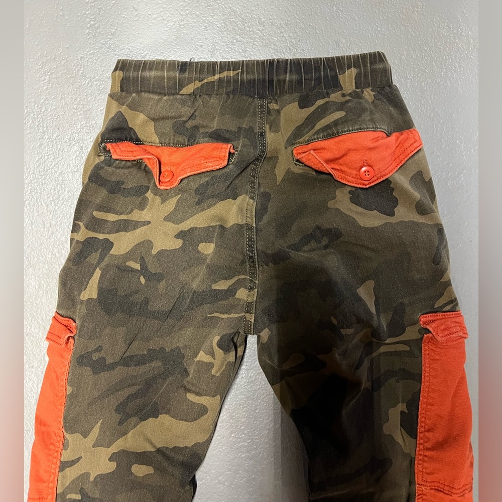 Fashion nova camo orange cargo jogger pants size small - Picture 6 of 6